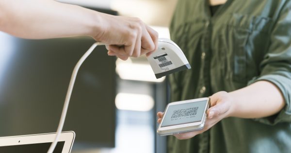 決済代行業者とペイメントゲートウェイの違い ｜機能やメリット、活用例を解説